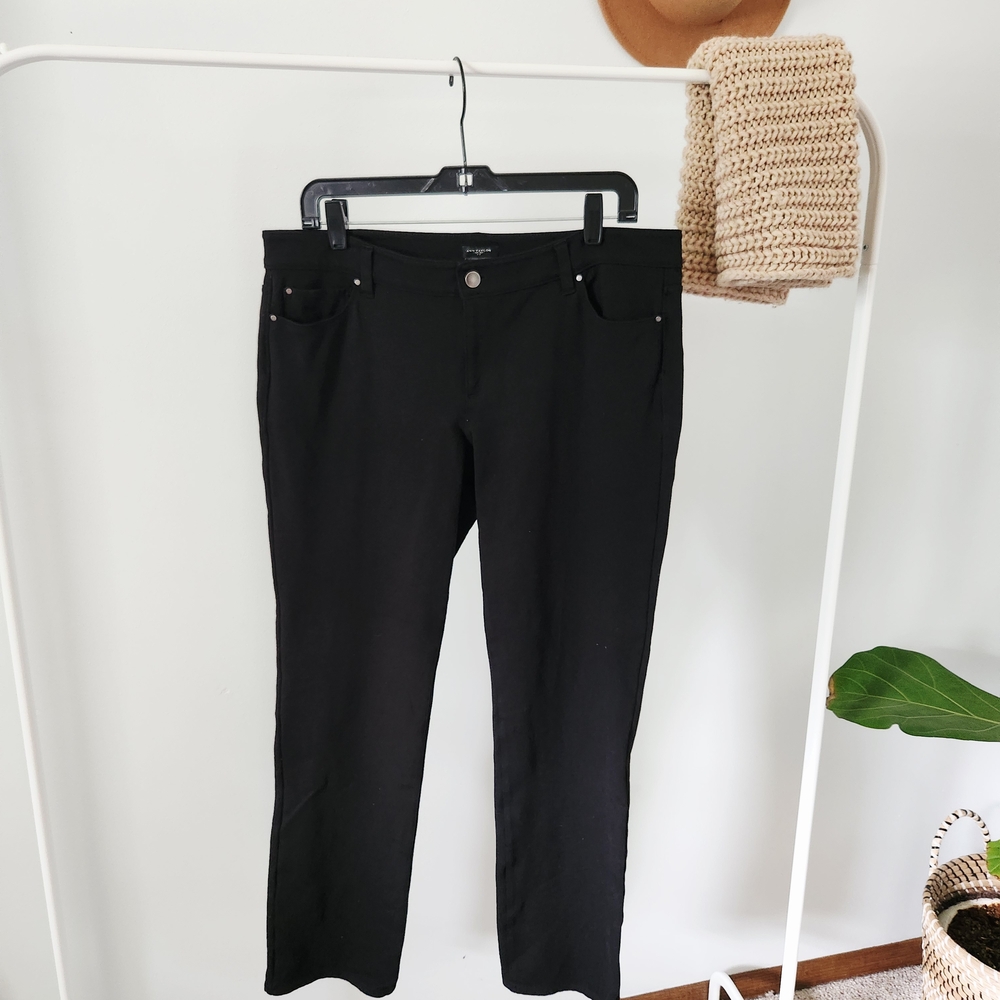 Ann Taylor Modern Fit Black Pants - Size 14